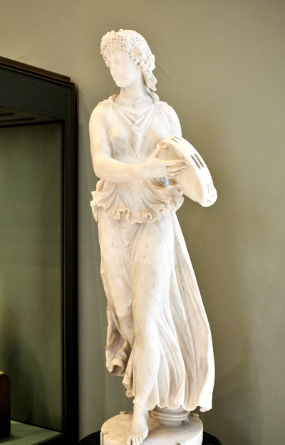 Bacchante au tambourin. Jean François Lorta.