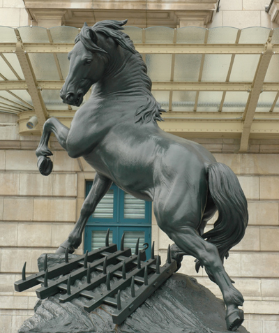 Cheval à la herse. Pierre Louis Rouillard.